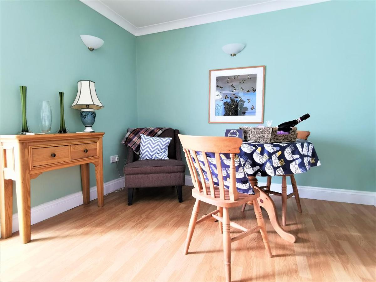 Wellstone Cottages - Ivy Llanfyrnach ภายนอก รูปภาพ