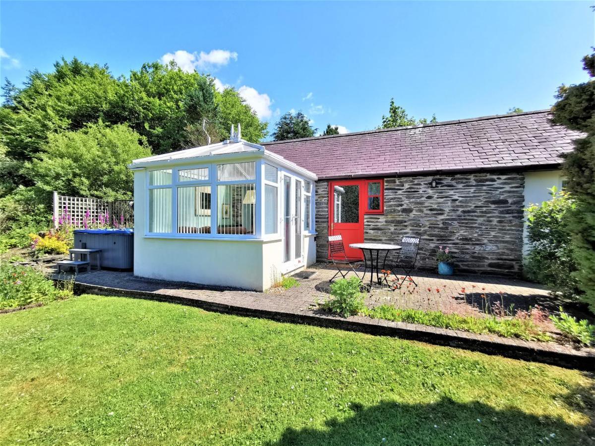 Wellstone Cottages - Ivy Llanfyrnach ภายนอก รูปภาพ