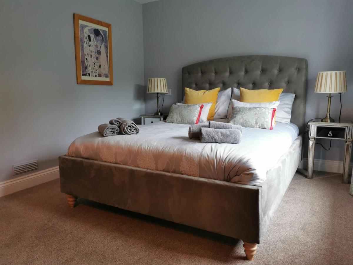 Wellstone Cottages - Ivy Llanfyrnach ภายนอก รูปภาพ